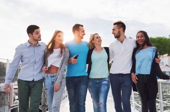 8 πυλώνες Ιατρικής Τρόπου Ζωής - Κοινωνική Σύνδεση